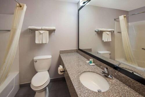 Quality Inn & Suites Cincinnati I-275 Springdale Luaran gambar