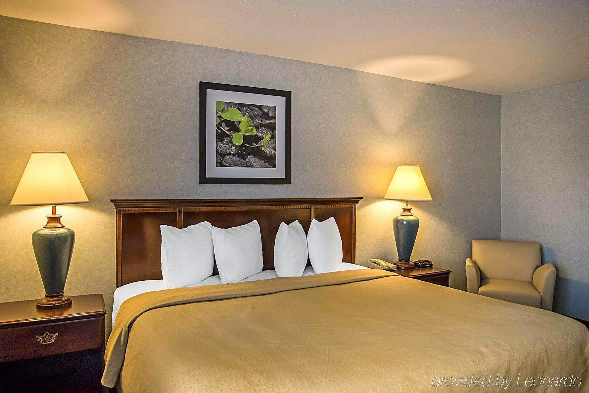 Quality Inn & Suites Cincinnati I-275 Springdale Luaran gambar